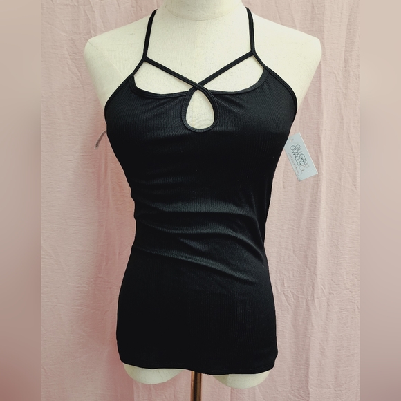 Gilligan & O'Malley Tops - Gilligan & O'Malley Women's Crisscross Racerback Ribbed Tank Top